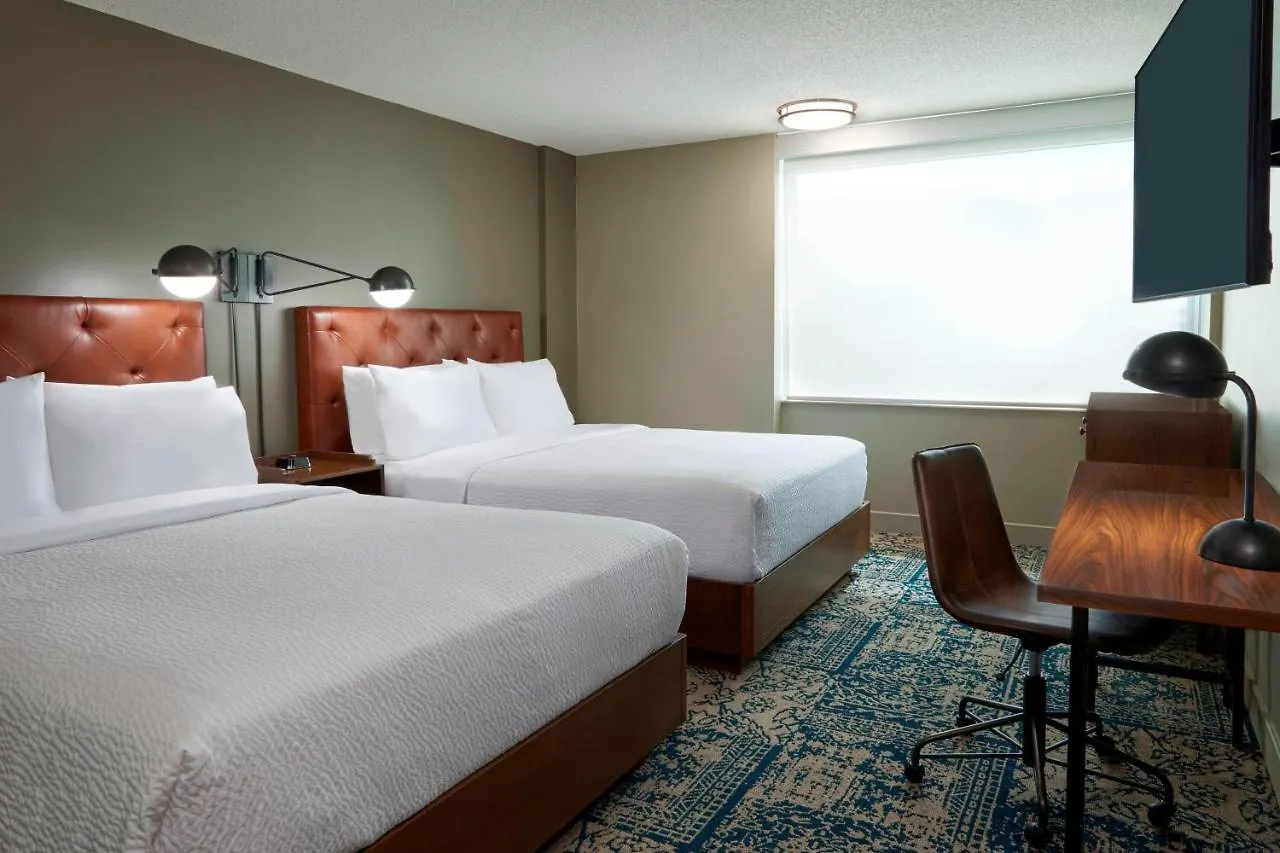 Four Points By Sheraton Toronto Airport Mississauga